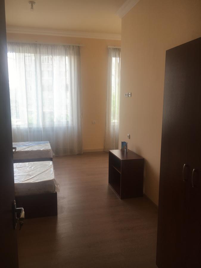 Sunshine Hotel Jerevan Buitenkant foto