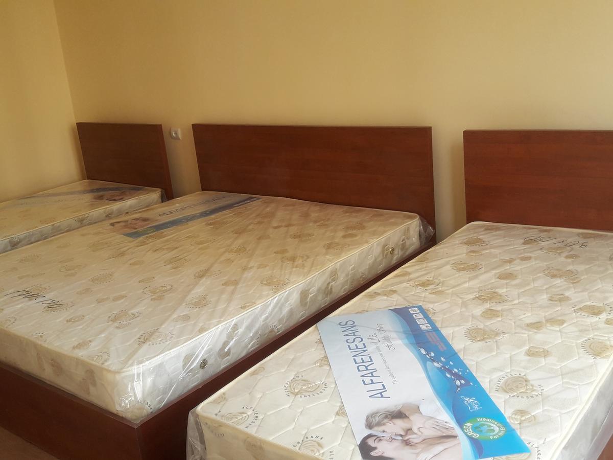 Sunshine Hotel Jerevan Buitenkant foto